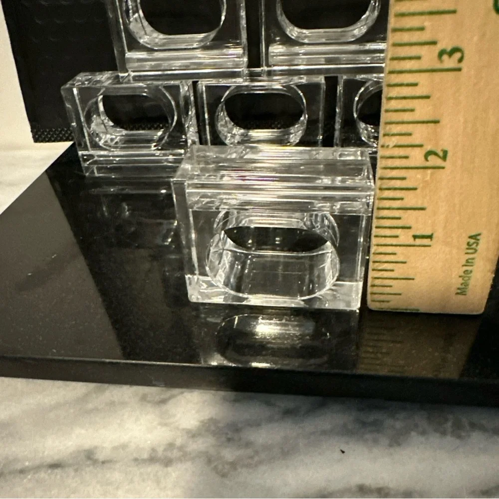 Lucite acrylic set of 8 napkin ring holders rectangular